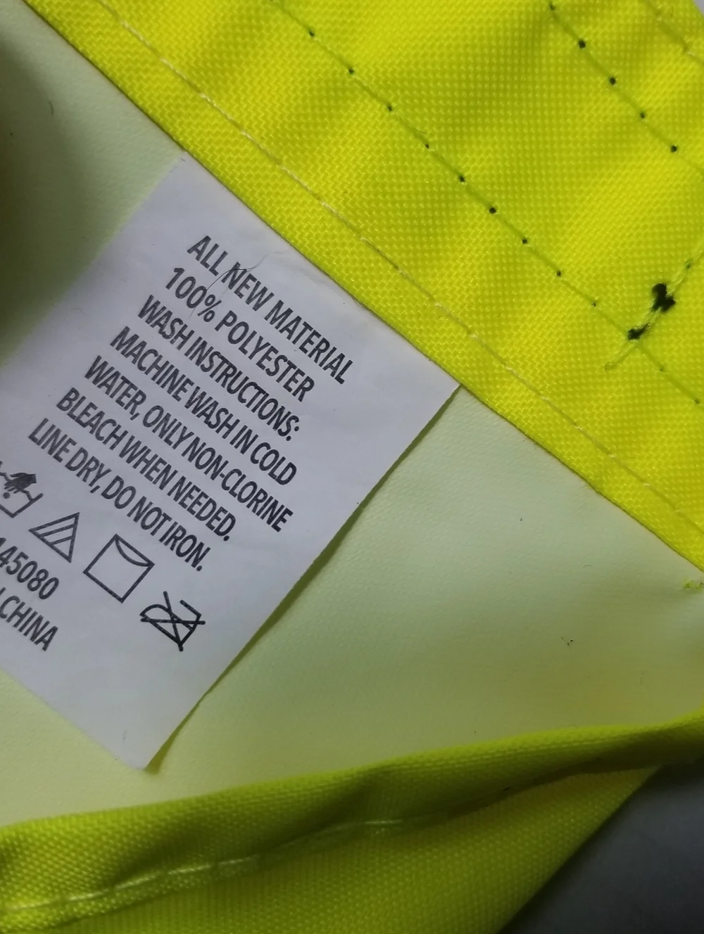 BASS CREEK OUTFITTERS DOG SAFETY REFLECTIVE JACKET SIZE ESTIMATED SMALL
